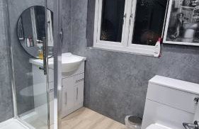 4 bed detached house with free parking on the driveway - Foto 16
