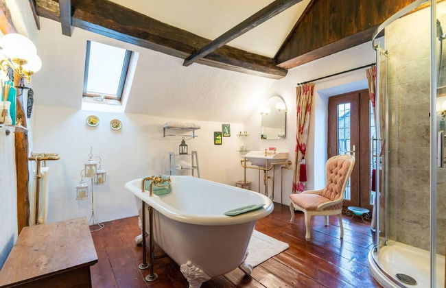 Beautiful Luxury Cottage on Lake Side, England - Foto 16