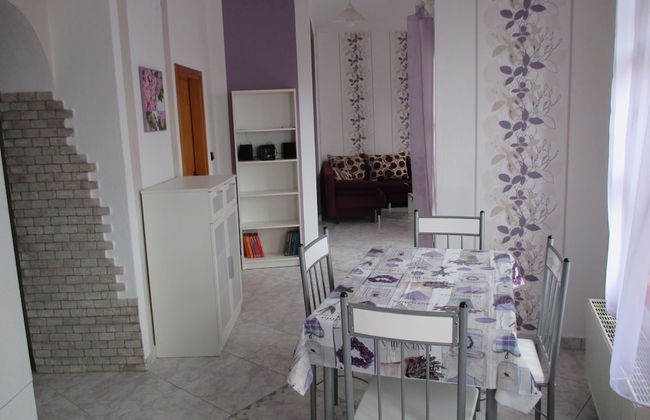 Castle Home Apartments - Foto 18