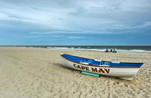 Striking Cape May Getaway, Steps From the Beach! - Foto 45