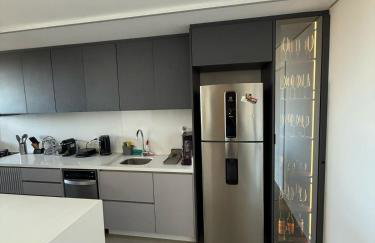 Apartamento moderno com 2 quartos, a 800m da praia Jurerê Internacional - Foto 40