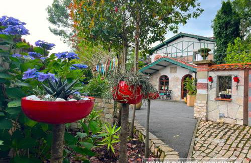 Art-Villa Merkel - 28 pers - 11 chambr - 10 WC - Piscine - Foto 3