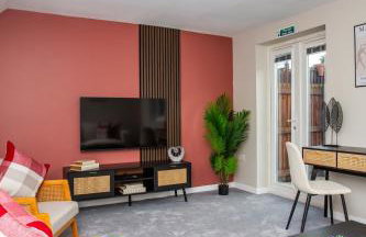 Vacant Nest Cleveland Close Central Parking - Photo 18