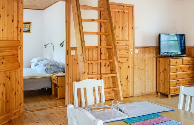 Naurulokki 4 - Foto 6