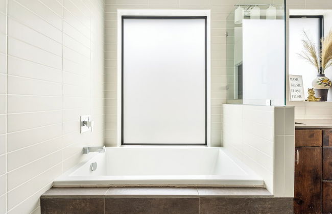 Walk to Restaurants & Entertainment on East Side - Foto 24