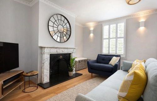 Period Henley 2 bed apt with parking for 1 car - Foto 5