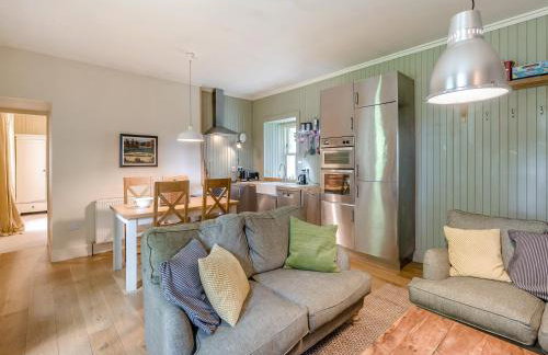 The Cottage - Photo 11