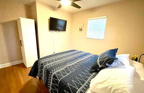 Large Private Ranch - Master Bedroom Suite with King Bed and private Bathroom - Fenced Yard - Pets & Kids Welcome - Pool Table - Foto 21