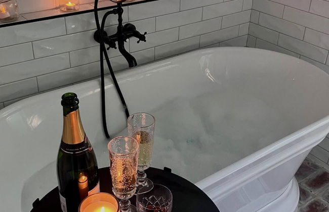 One Wee Cottage, A Romantic Secluded Provincial Abode Surrounded by Vineyards - Foto 14