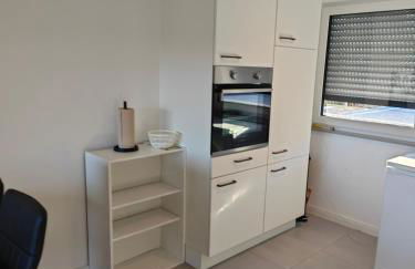 Siegen - Geisweid Work and stay Neu Modernisiert 3 Schlafzimmer Badezimmer Wohnzimmer Balkon - Foto 15