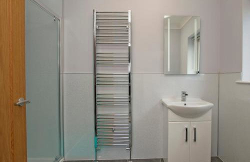 Quarter Acre House - Photo 11