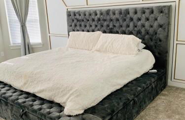 Charming Retreat Modern Luxury Family Sleeps 10 - Foto 38