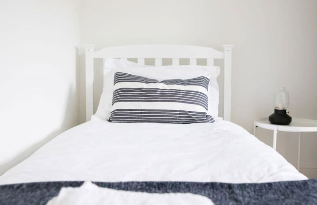 Superior House for 6 Near Beach w Parking Garden - Foto 55