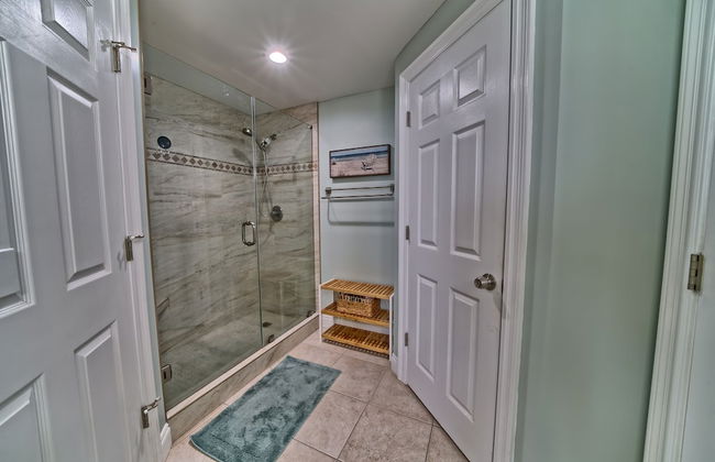 Unit 1501 2 Bedroom Condo by RedAwning - Foto 27