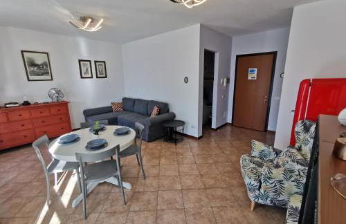 Near Villa Monastero and Castello di Vezio - Foto 10