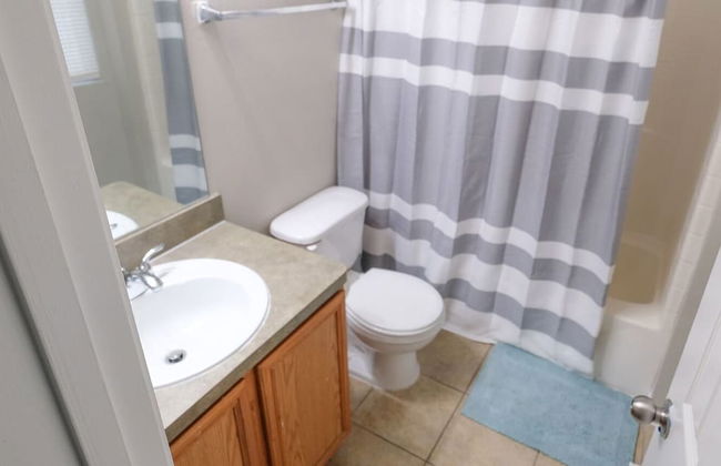 3Bdrm 2.5Bath 5Beds - Warm Home in Katy - Foto 23