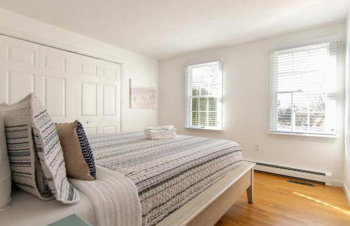 Spacious w Beautiful Yard & Dogs Welcome - Foto 8