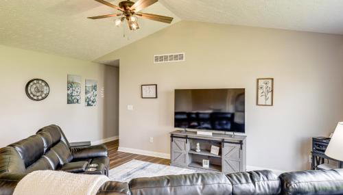 Deck and Outdoor Dining Family Getaway in Dry Ridge - Foto 5