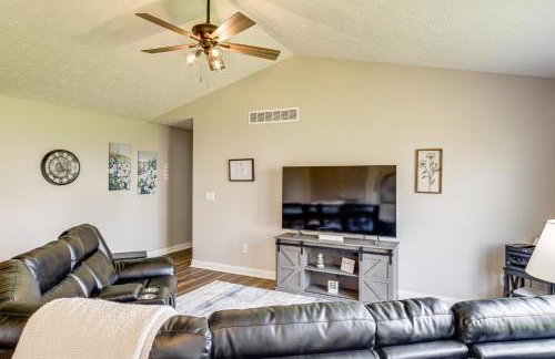 Deck and Outdoor Dining Family Getaway in Dry Ridge - Foto 5