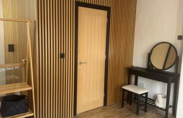 Holt GRDN House A beautiful 1 bedroom house with freestanding bathtub and log burners - Foto 8