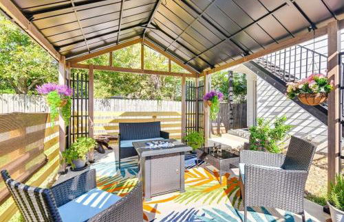 South Houston Townhome with Patio & Gas Grill - Foto 12