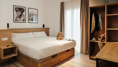 ASTUTO 21 Suites - Adults Only - Foto 2, wardrobe