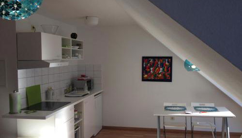 Studio Ochsenfurt mit sonnigem Balkon - Foto 4