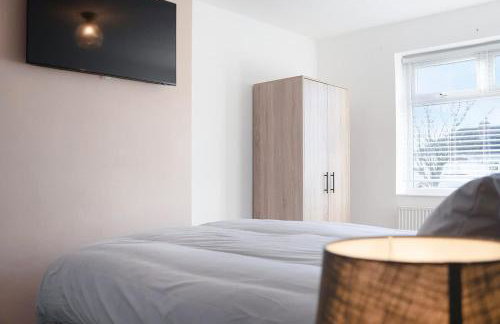 NEW! 2BR in Rowlington Terrace - Photo 25