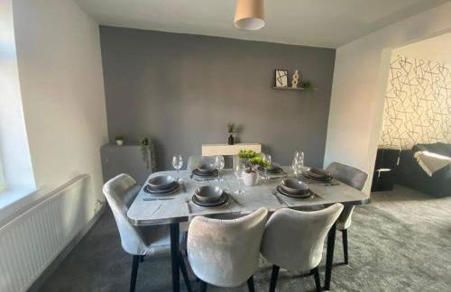 Stylish 3-Bedroom House in Warrington - Sleeps 5 - Foto 8