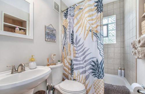 Eagle's Beach Nest - Photo 16