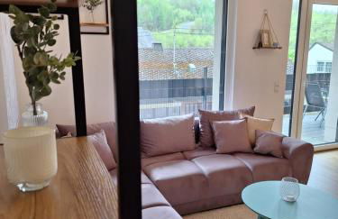 Ferienwohnung Maison Confortable mit Sonnenterrasse und Garten, Bad Ems, Koblenz, Montabaur, Wandern, Radfahren, Mountanbiketouren - Photo 7