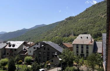 Luxury House Valencia D'Aneu - Foto 44