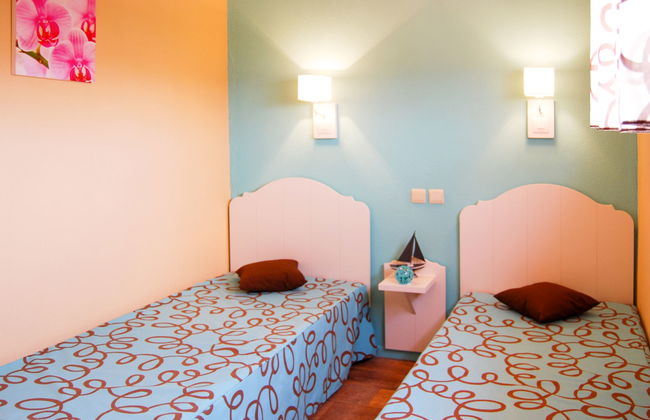 4 bedroom House in Saint-Cyprien with swimming pool and terrace - Photo 8