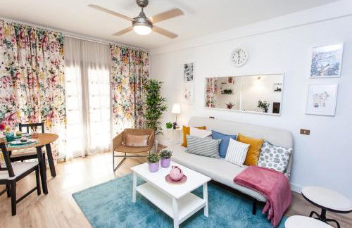 Spectacular Renovated Apartment, 5 min to Camison Beach, with AirCon - Photo 2