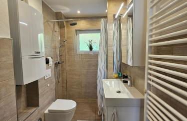 RK79 Ferienwohnung mit 4 Zimmer, Garten und Pool nähe Klinikum U-Bahn & S-Bahn zum Messegelände Nürnberg - Foto 30