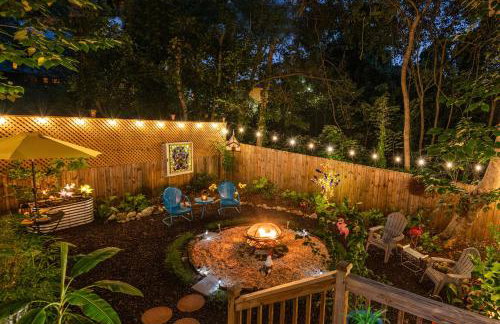 Creole Cottage - 2 Bed, 1 Bath, Pet Friendly with Fee, Walk to Downtown, Grill, Washer & Dryer - Foto 67