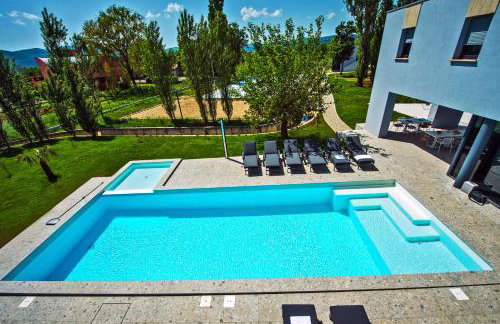 Luxury Villa Lucella, big pool, spa, tennis, gym, volleyball - Foto 5