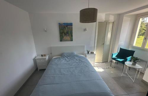 Lovely Holiday Home in Loire for 10 - Photo 5