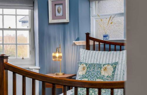 Elegant 3 Bed Apartment in Stirling Near Free Parking and Hill Views - Foto 29