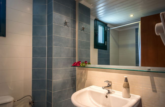 St.John Villas - Photo 61