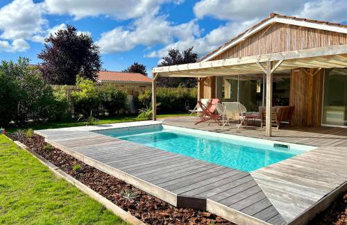 Villa rénovée au calme, piscine chauffée et jardin - Bisca - Foto 2