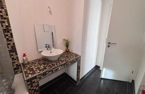 Spacious Flat with 3 bedooms for 5-8 guests - Foto 15