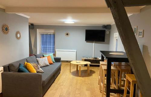 Au cœur du vignoble champenois - Foto 1