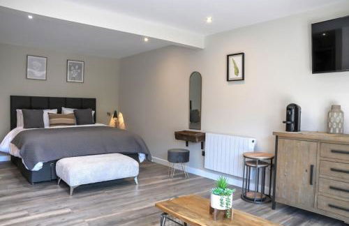 Luxury Suite - Samson in Beverley with patio and private parking - Photo 14