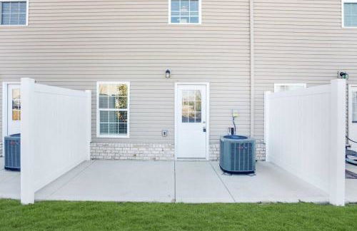 Make Lemonade in luxury w king bed and free parking plus 40 minutes to Nashville - Foto 19