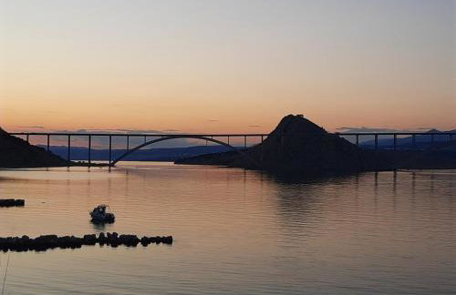 Family and pet friendly apartment Frankopan Croatia - Photo 34