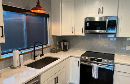 Crescent Bar Waterfront Home- Private Beach, Water Views, Hiking, Golf, Live Concerts - Foto 7