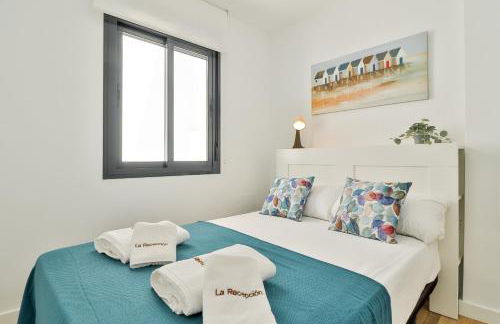 C5 - El Palo Beach 2 Bedroom With Terrace - Photo 4