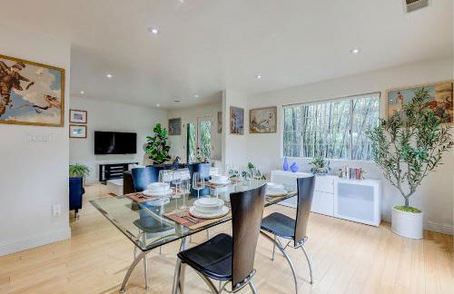 Santana Row Garden Retreat Private Executive Residence with Koi Pond and Waterfall Walk to Santana Row Valley Fair Dining and Shopping Private Entrance - Photo 27