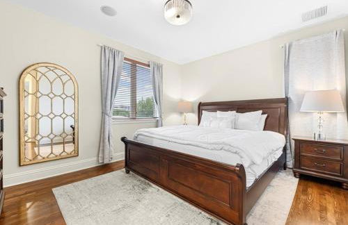 Near the Beach • Pool & Jacuzzi • Waterfront Villa - Foto 54